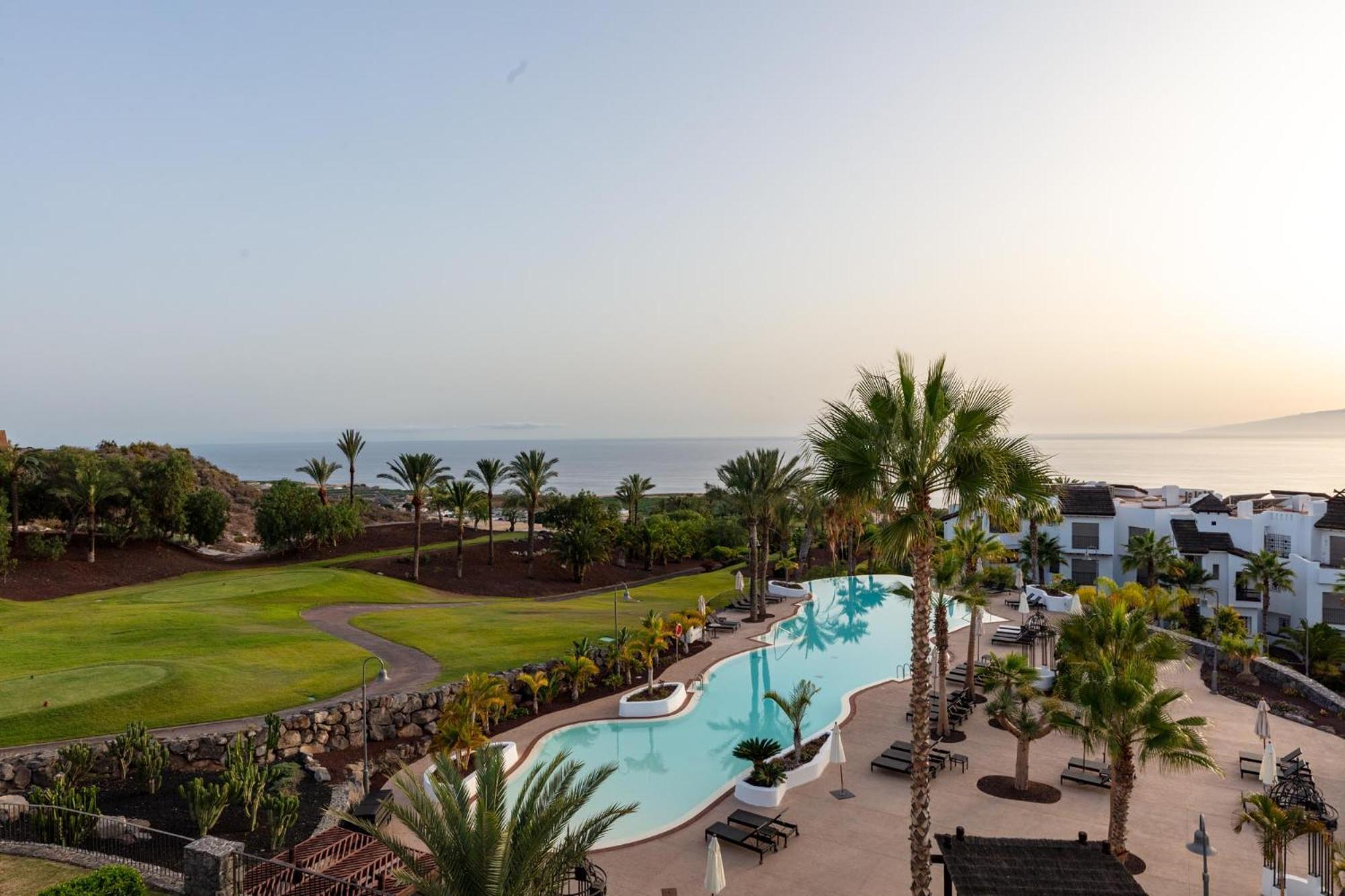 Hotel Terrazas De Abama 5*